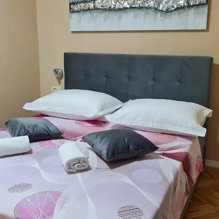 Prizmic Apartment *