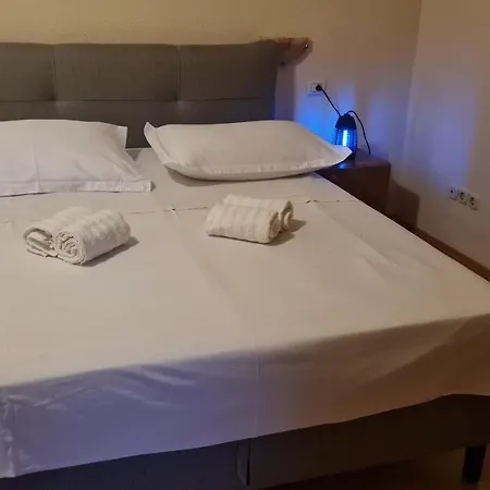 Prizmic Apartment